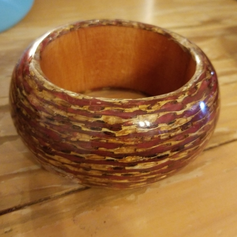 Beige, burgundy, brown bracelet